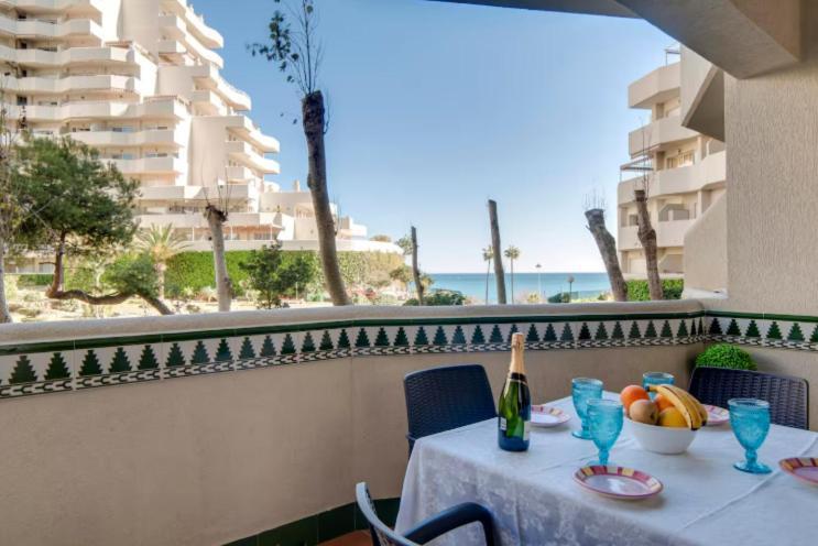Benalbeach Ocean Front Apartment 1Bdr New! Benalmádena Exterior foto